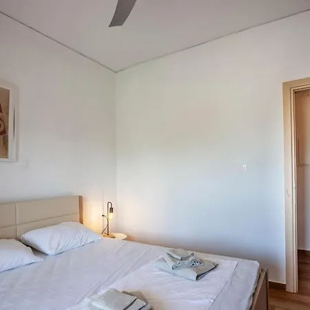 בית נופש Sunkissed Beachfront *